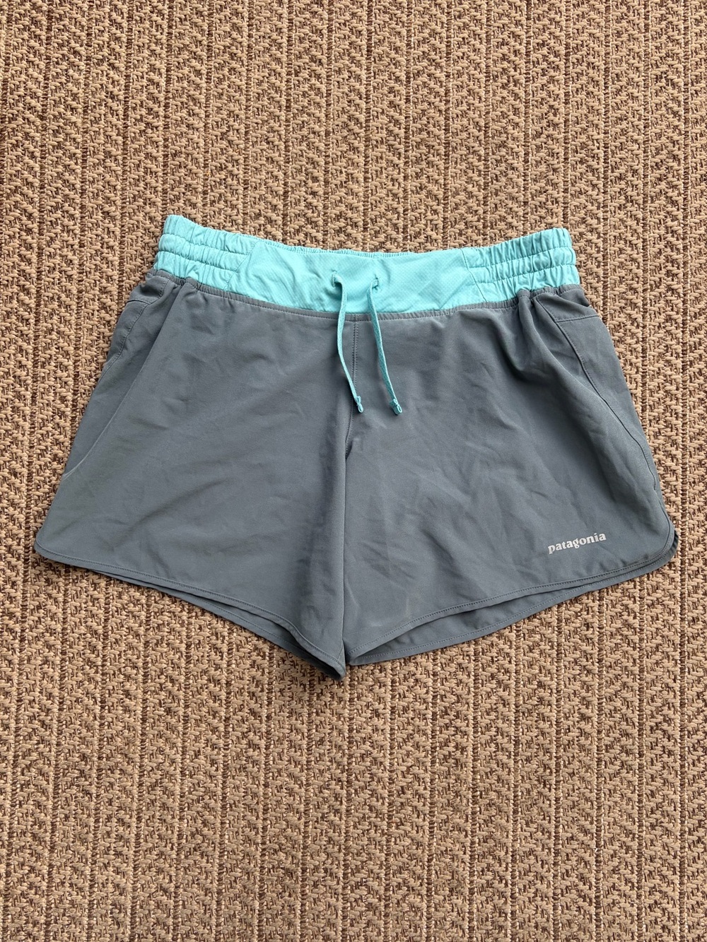Patagonia Women's Nine Trails Shorts in grey